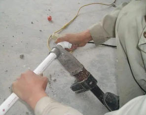 霍尔果斯漏水维修电话